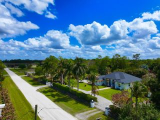 13964 N 69th St Street N, The Acreage, FL 33412
