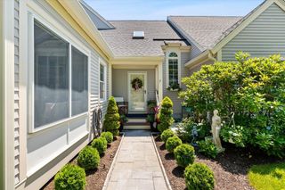 7 Gold Leaf Lane UNIT 7, Mashpee, MA 02649
