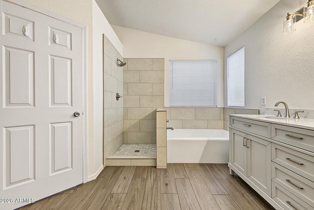 856 S PLEASANT Drive, Chandler, AZ 85225