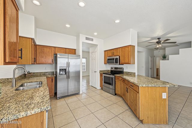 856 S PLEASANT Drive, Chandler, AZ 85225