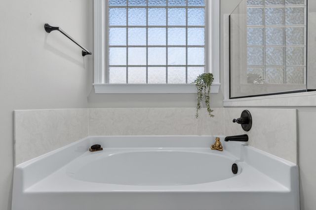 6022 Hidden Valley Road, Crestview, FL 32539