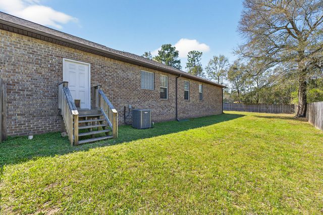 6022 Hidden Valley Road, Crestview, FL 32539