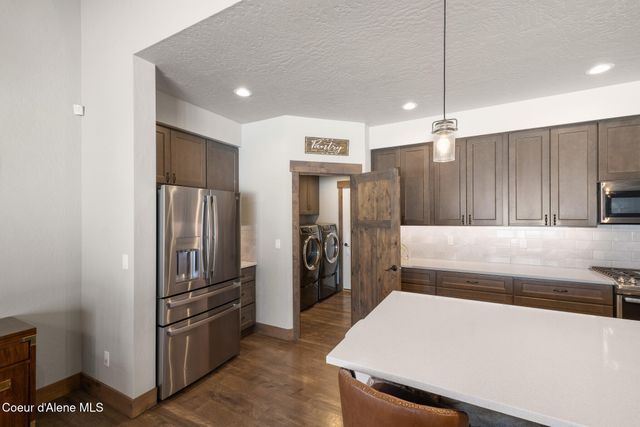 1402 W Wayward CIR, Post Falls, ID 83854