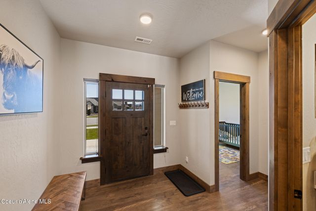 1402 W Wayward CIR, Post Falls, ID 83854