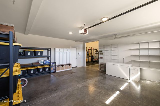 1402 W Wayward CIR, Post Falls, ID 83854