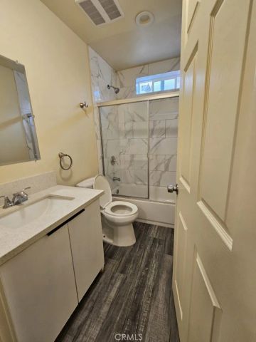 1128 E 28th, Los Angeles, CA 90011