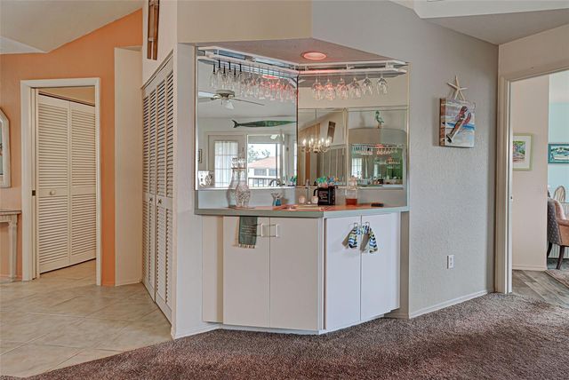 524 PINE HOLLOW CIRCLE 524, Englewood, FL 34223