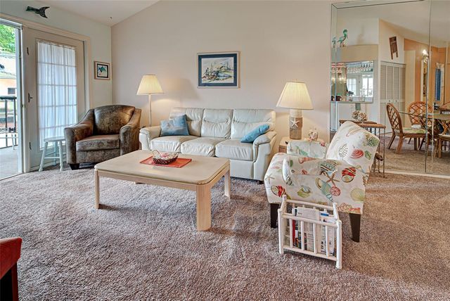 524 PINE HOLLOW CIRCLE 524, Englewood, FL 34223