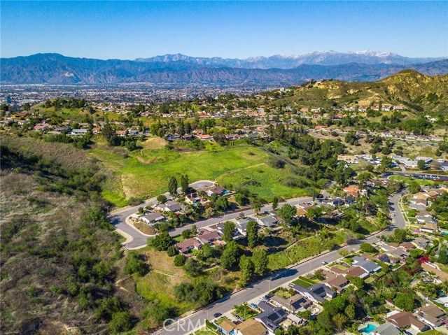 16 Camelback Drive, Walnut, CA 91789