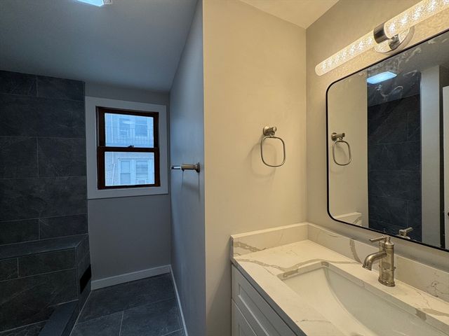 41 Ashford St 41, Boston, MA 02134