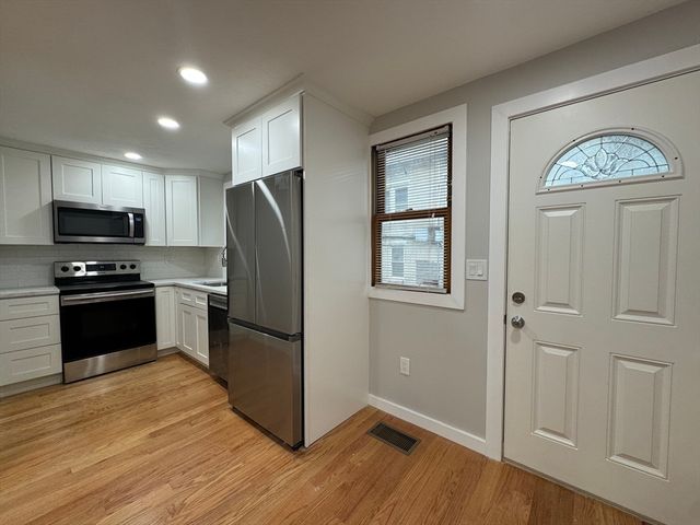 41 Ashford St 41, Boston, MA 02134