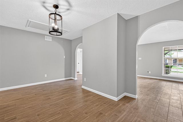 9231 Baronsmede Drive, Houston, TX 77083