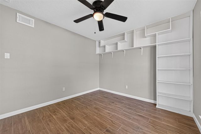 9231 Baronsmede Drive, Houston, TX 77083