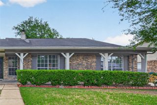 9231 Baronsmede Drive, Houston, TX 77083