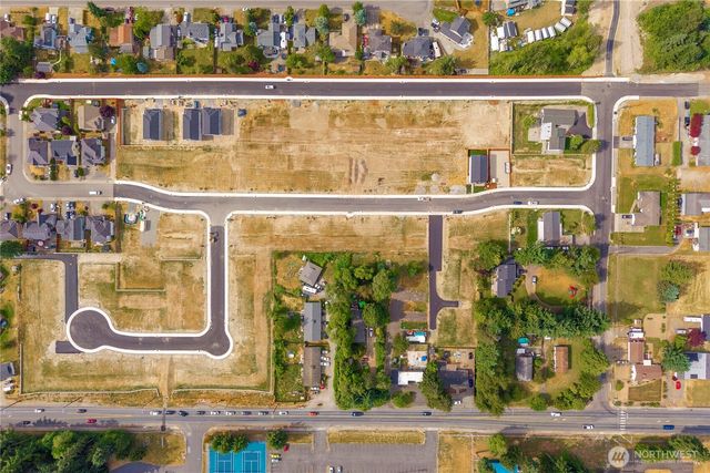 8922 126th Street E, Puyallup, WA 98373