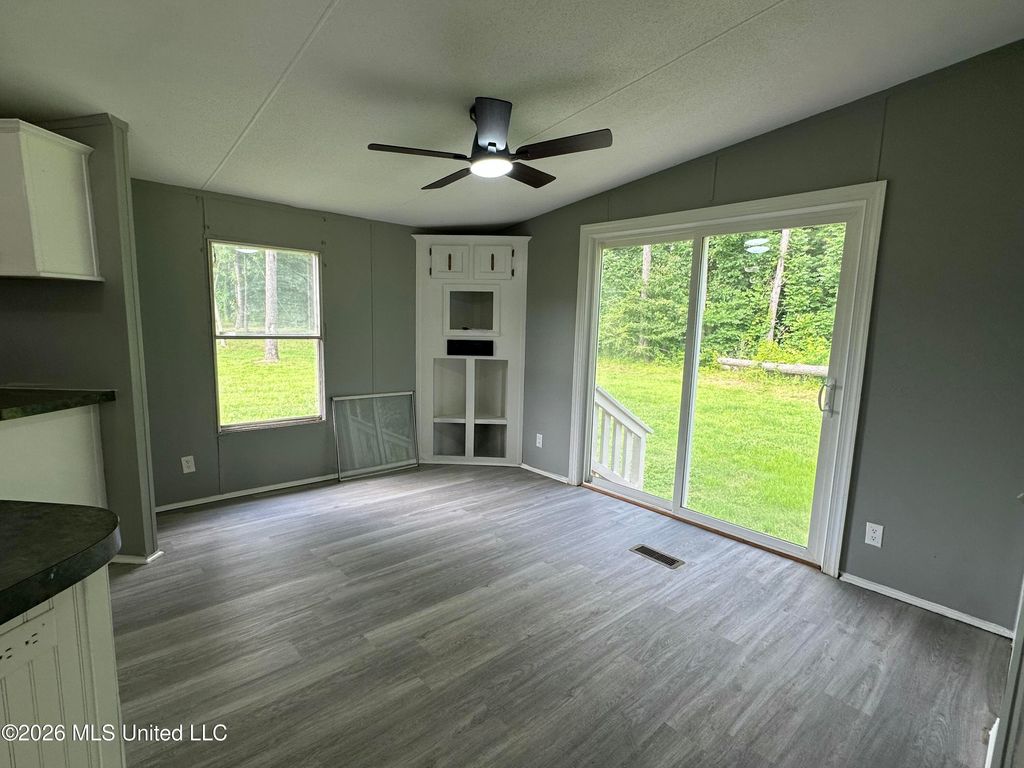 552 Bennett Circle, Byhalia, MS 38611 — photo 5