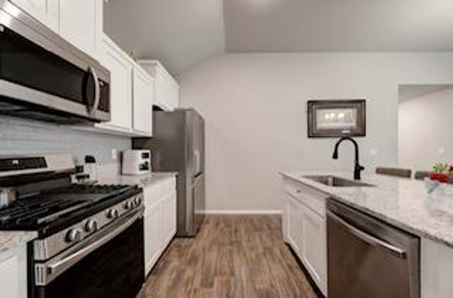 11652 SW 12th Street, Yukon, OK 73099