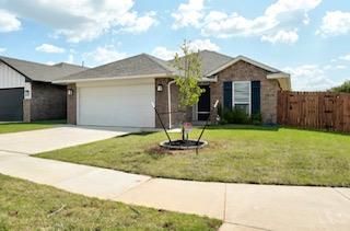 11652 SW 12th Street, Yukon, OK 73099