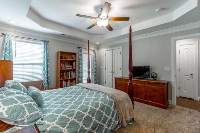 215 Briarstone Drive, Rossville, GA 30741