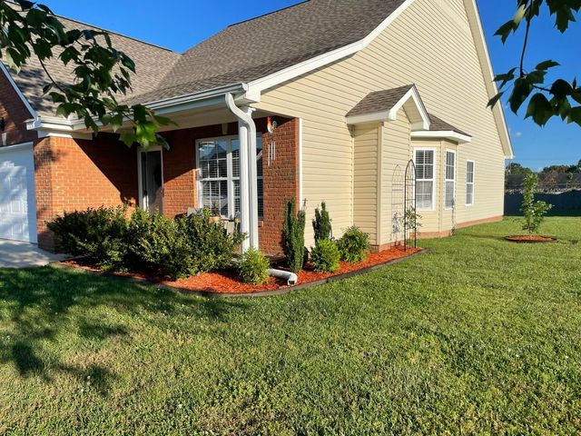 215 Briarstone Drive, Rossville, GA 30741