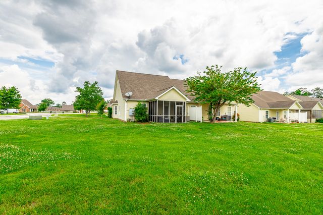 215 Briarstone Drive, Rossville, GA 30741