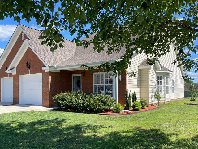 215 Briarstone Drive, Rossville, GA 30741