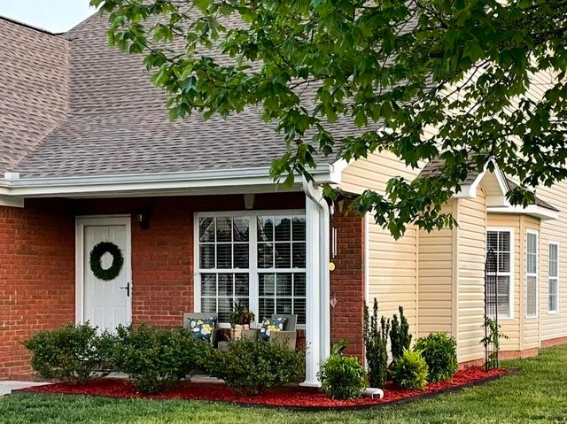 215 Briarstone Drive, Rossville, GA 30741