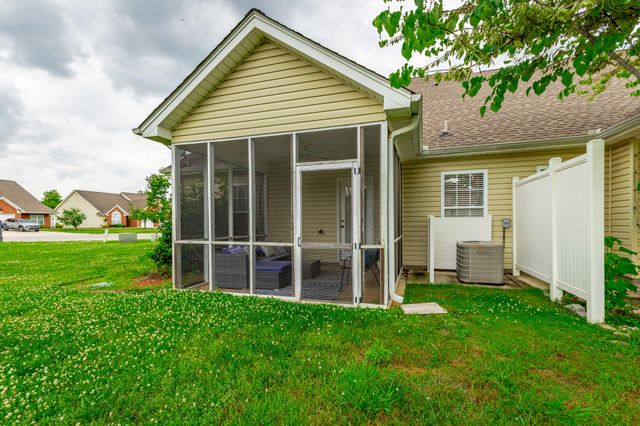 215 Briarstone Drive, Rossville, GA 30741