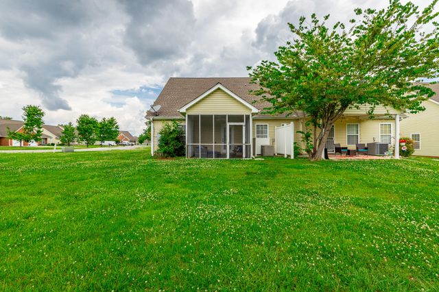 215 Briarstone Drive, Rossville, GA 30741
