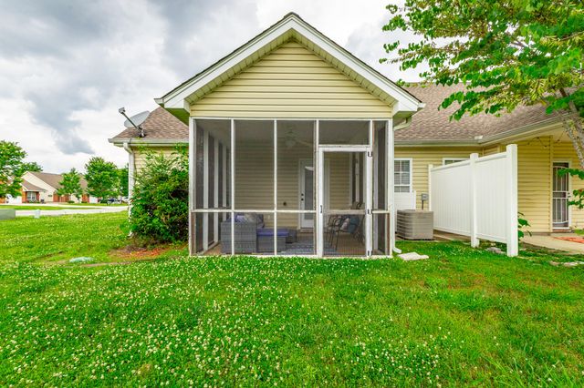 215 Briarstone Drive, Rossville, GA 30741