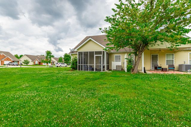 215 Briarstone Drive, Rossville, GA 30741