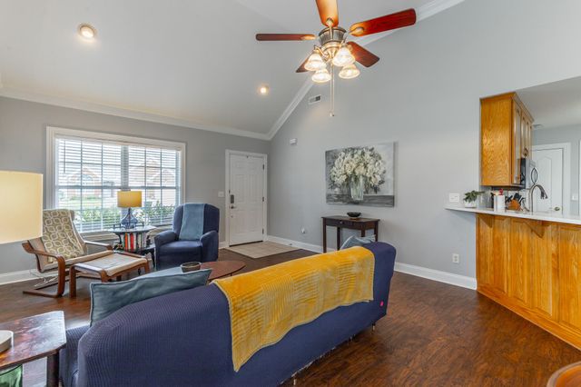 215 Briarstone Drive, Rossville, GA 30741