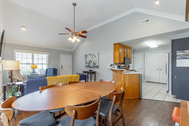 215 Briarstone Drive, Rossville, GA 30741