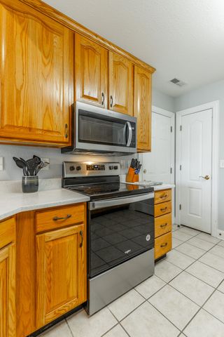215 Briarstone Drive, Rossville, GA 30741