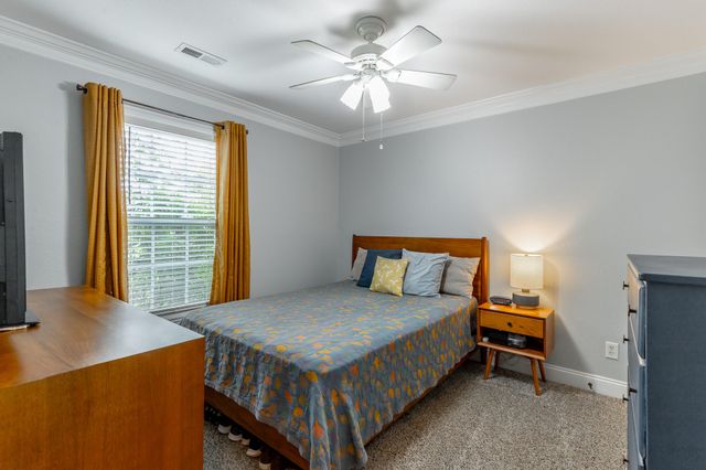 215 Briarstone Drive, Rossville, GA 30741