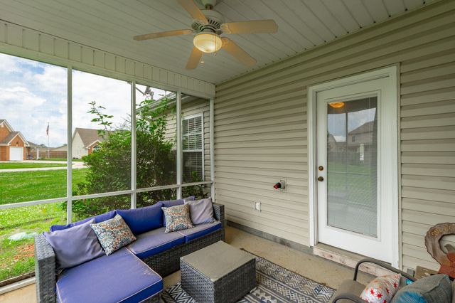 215 Briarstone Drive, Rossville, GA 30741