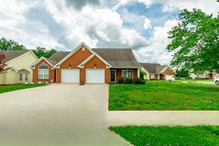 215 Briarstone Drive, Rossville, GA 30741
