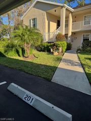 1704 Kings Lake BLVD 201, Naples, FL 34112