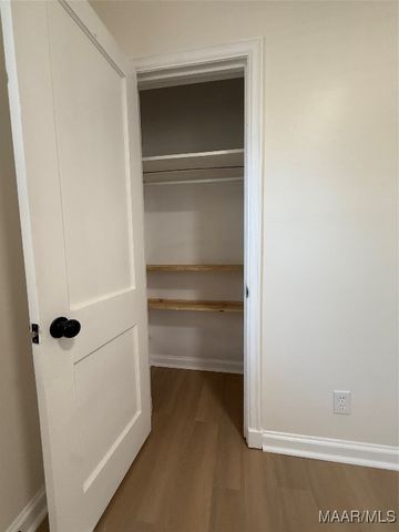 15 BRADLEY Drive, Montgomery, AL 36109