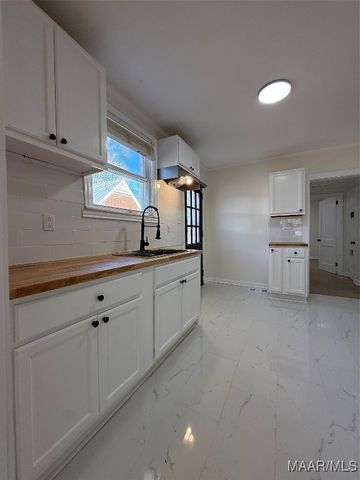 15 BRADLEY Drive, Montgomery, AL 36109