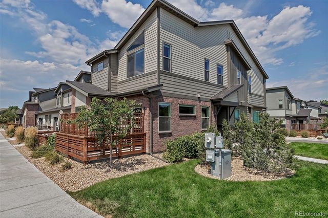 4083 S Teller Street, Lakewood, CO 80235