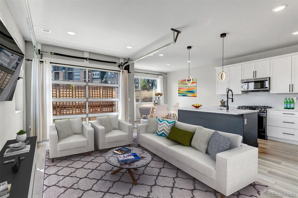 4083 S Teller Street, Lakewood, CO 80235