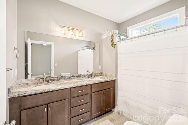 223 River Breeze Lane, Etowah, NC 28729
