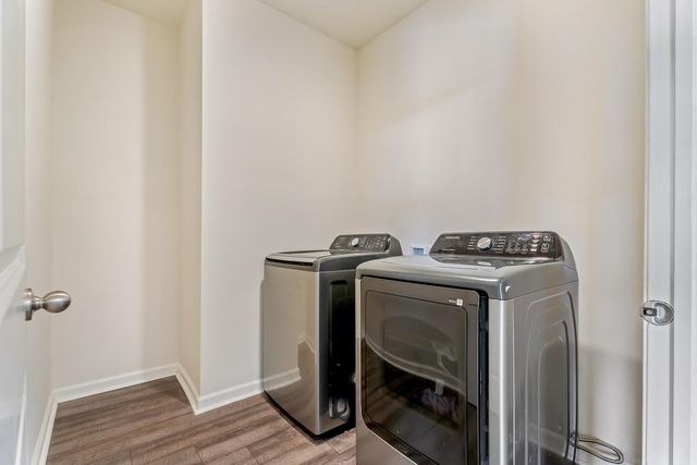 10414 Whitney Place, Crown Point, IN 46307