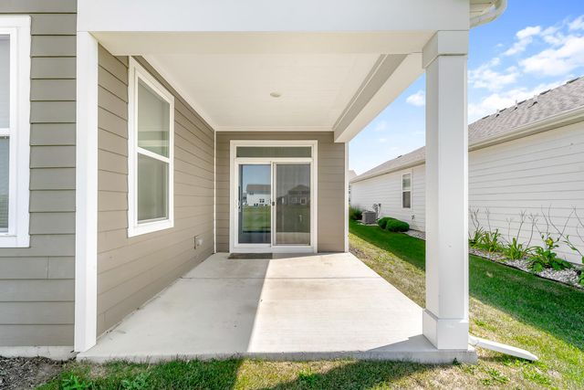 10414 Whitney Place, Crown Point, IN 46307