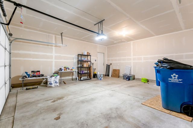 10414 Whitney Place, Crown Point, IN 46307