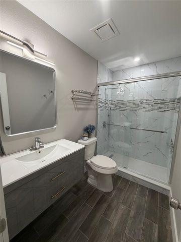 231 Elm Street, Hurst, TX 76053
