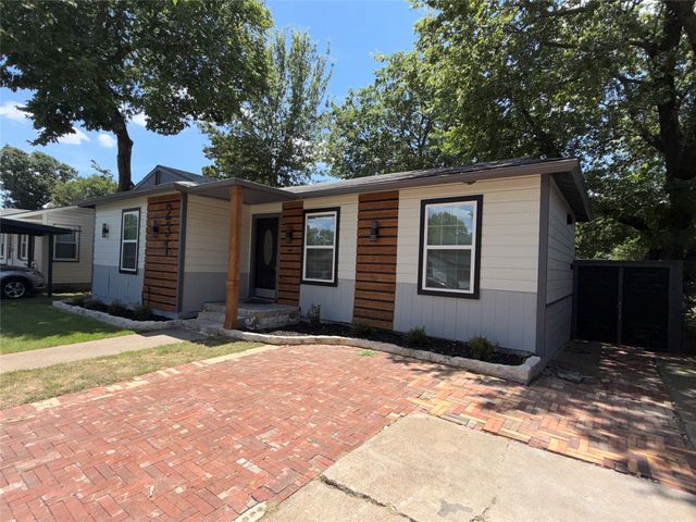 231 Elm Street, Hurst, TX 76053