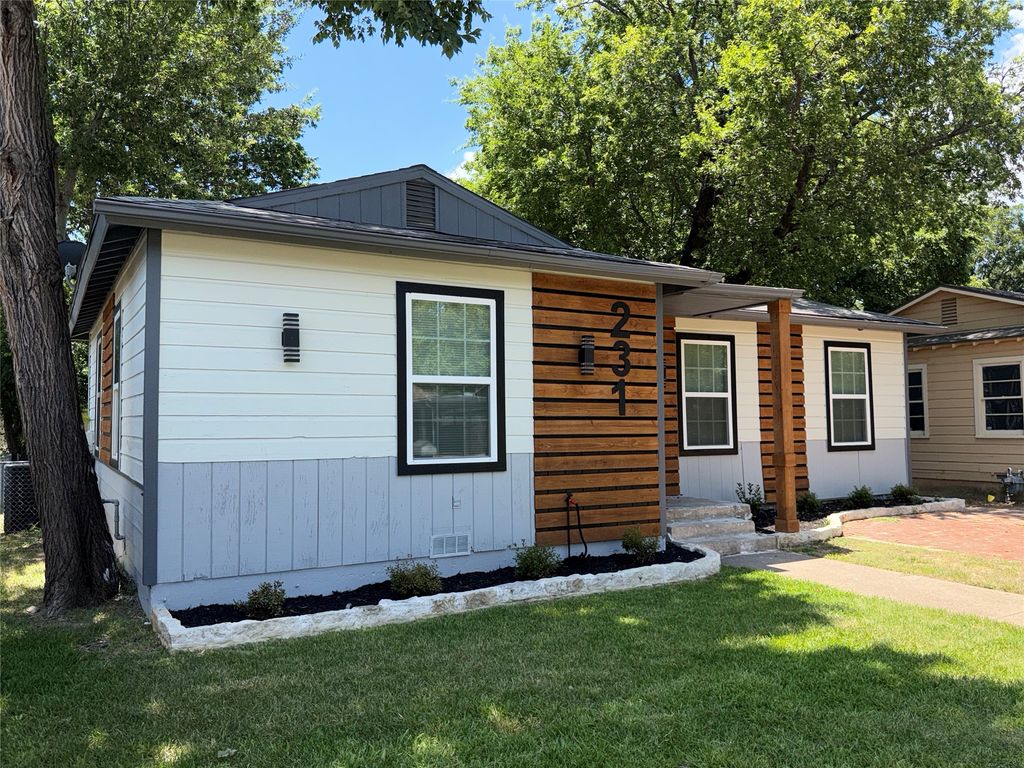 231 Elm Street, Hurst, TX 76053