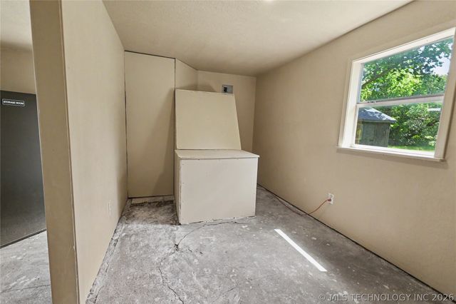 202 Radcliff Street, Locust Grove, OK 74352